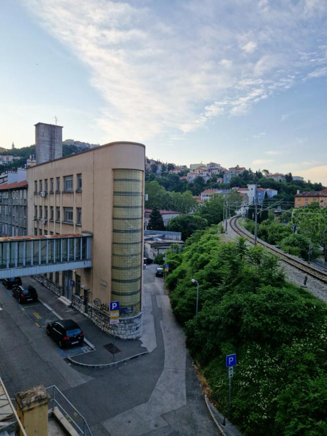 Queen Of - Lili Apartment Rijeka