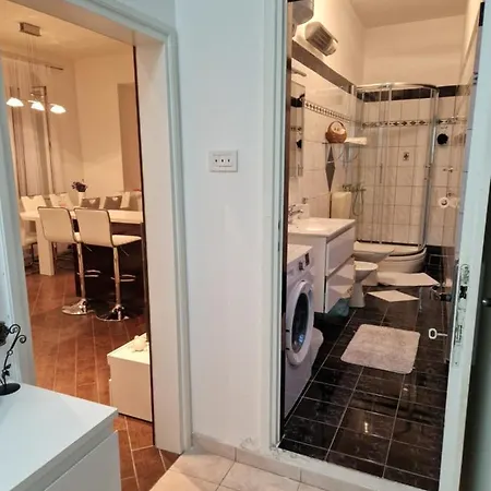 Queen Of Stay - Apartment Lili Rijeka Exterior photo